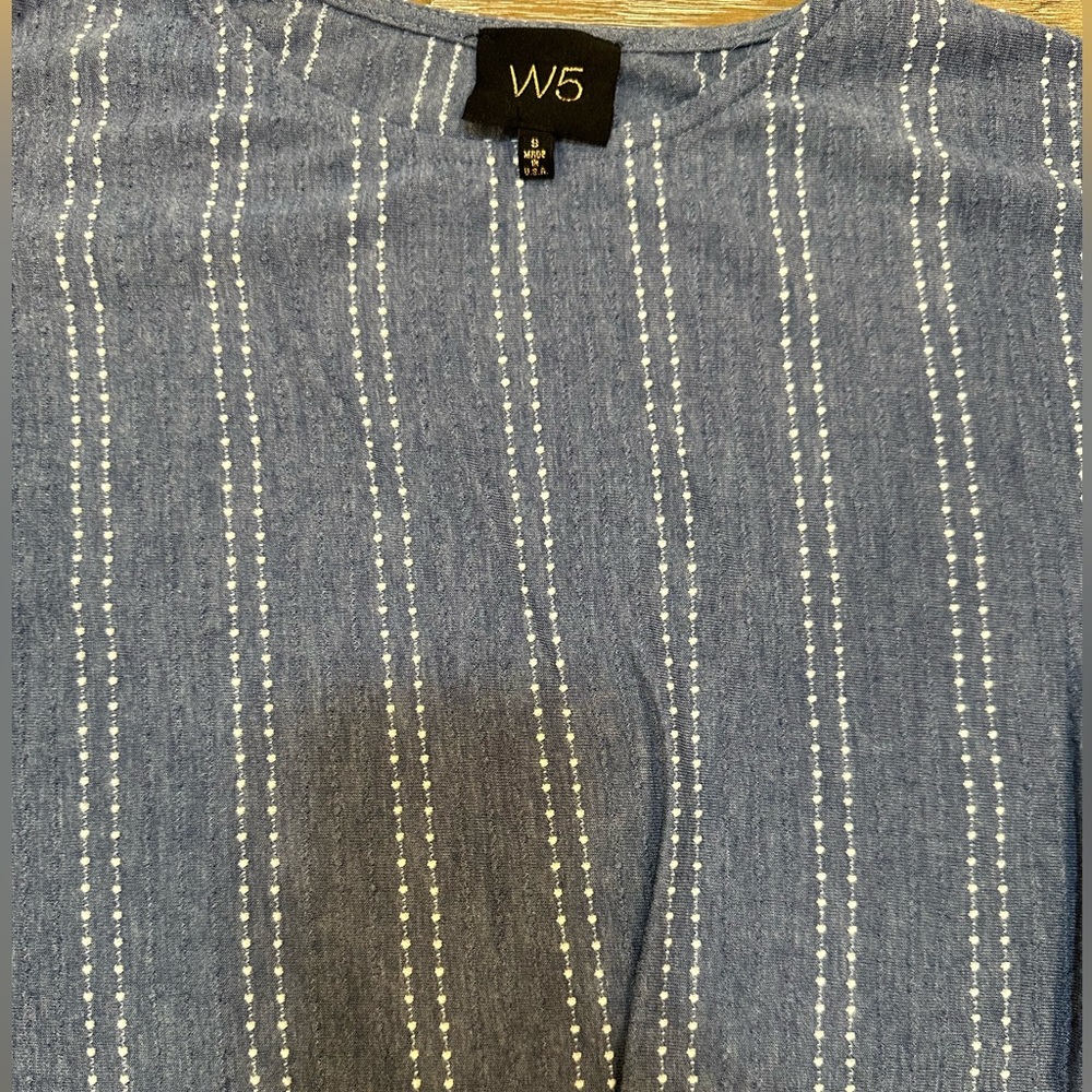 Blue top - Picture 2 of 3